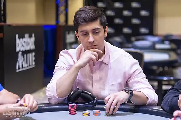 Stefan abrió Twitter y WSOP cambió reglas con respecto al vlogging: un repaso a las redes sociales
