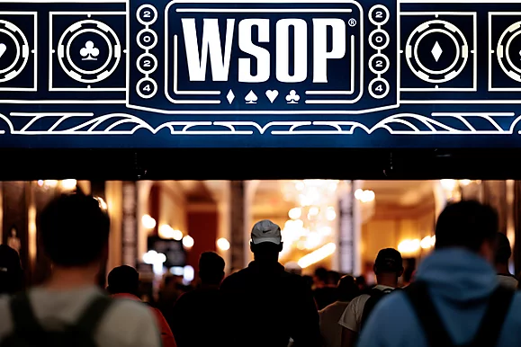 Consejos y recomendaciones para los debutantes en la World Series of Poker