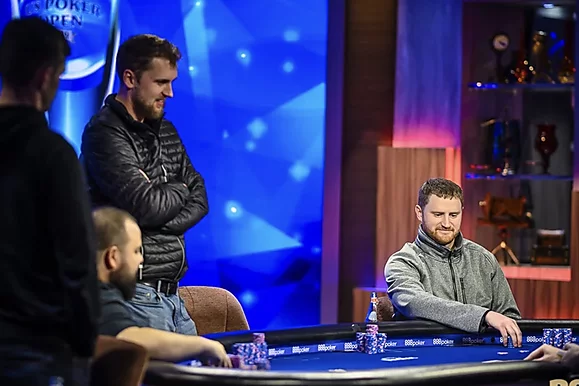 Todos tenemos suerte de poder ganar dinero jugando