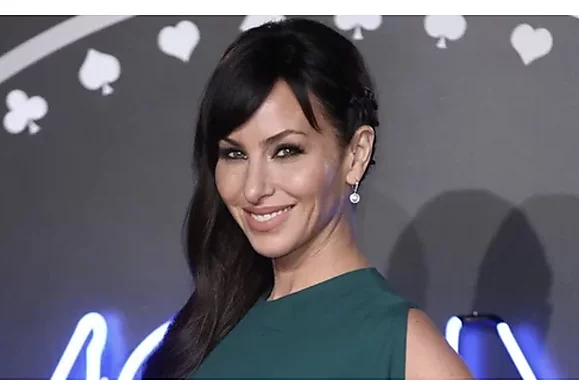 El gran juego de Molly Bloom: enfrentamientos con Tobey Maguire, la mafia italiana y el gobierno de Estados Unidos