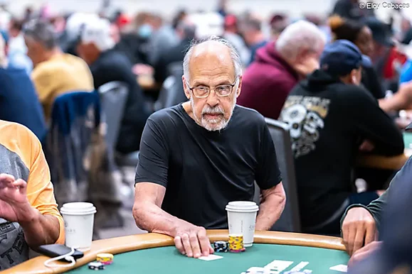 Falleció David Sklansky: ganador de 3 brazaletes, autor, y co-fundador del foro 2+2