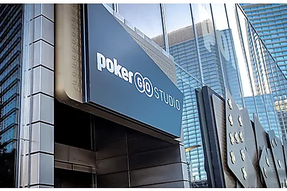¿Publicar manos históricas: contribuye al desarrollo del poker o constituye una violación de derechos de autor?