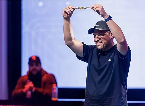 Artur Martirosyan gana el Evento #24 $25K 6-max