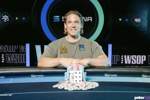 Alex Foxen: "Para mí, no hay diferencia entre torneos de $600 y $100k"