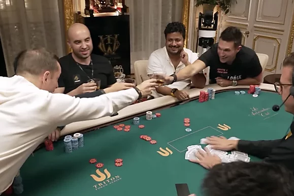 Pausa para fumar por $60k: revisión de la partida cash de Triton Series