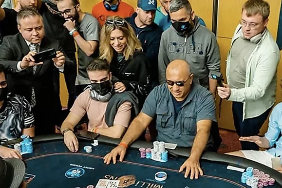 “10-5 es la mejor mano” y otras tonterías que se escuchan en las mesas de poker