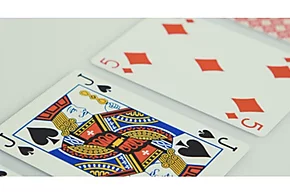 Ganancias esperadas de la suerte y la habilidad en el poker: artículo de la UCLA